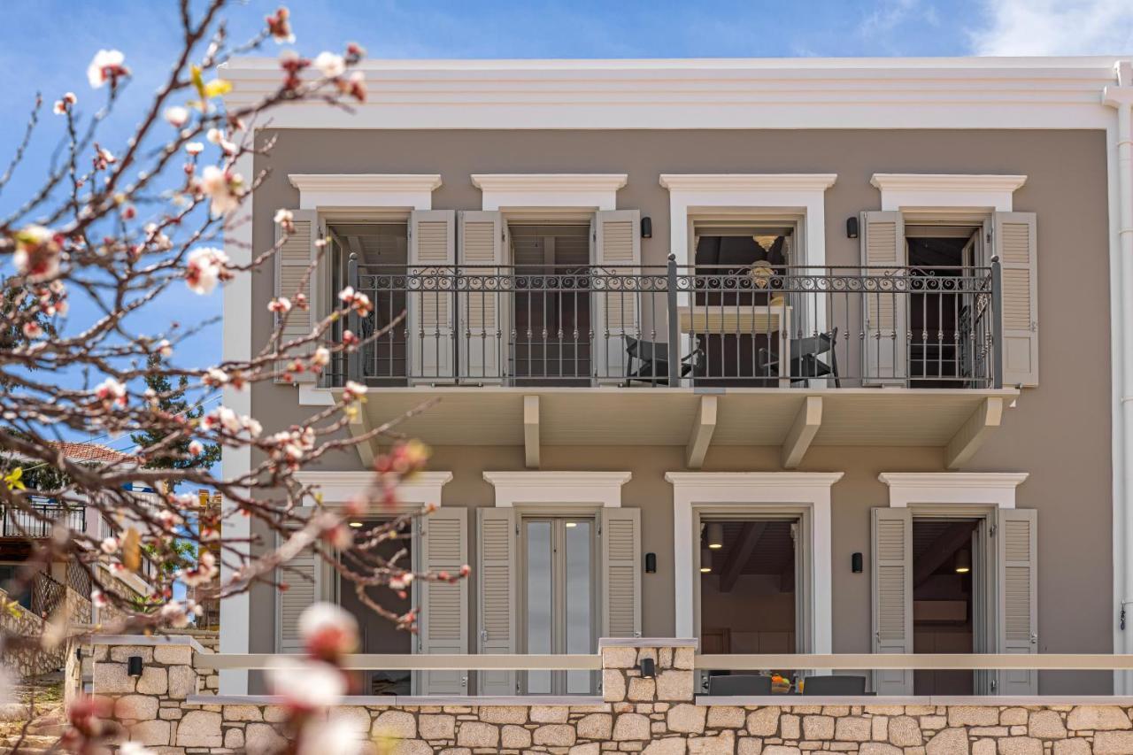 Chalki Sunrise Suites Kültér fotó