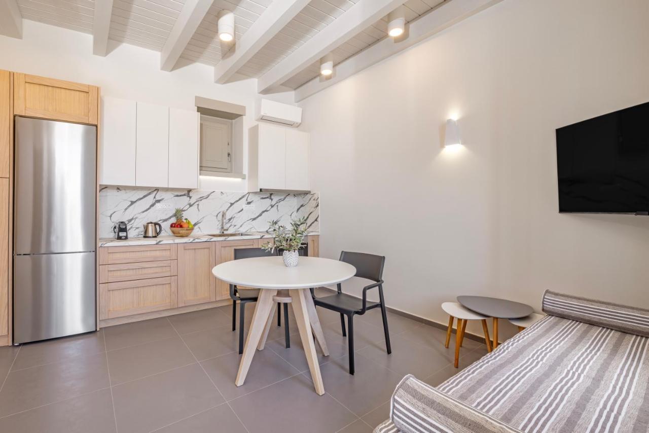 Chalki Sunrise Suites Kültér fotó